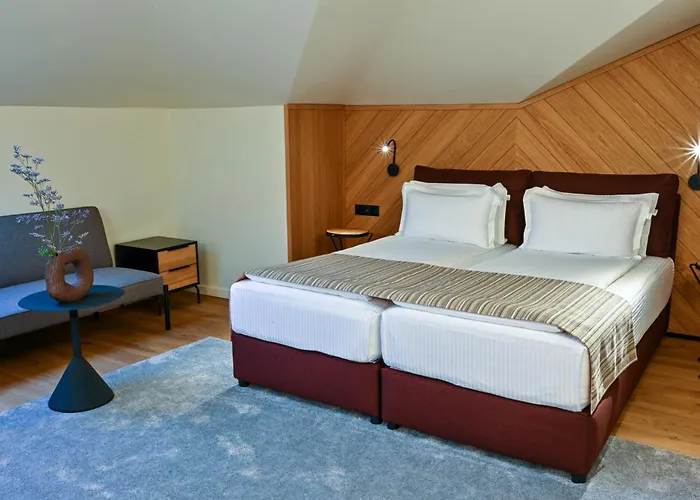 едно време 4* Karłowo